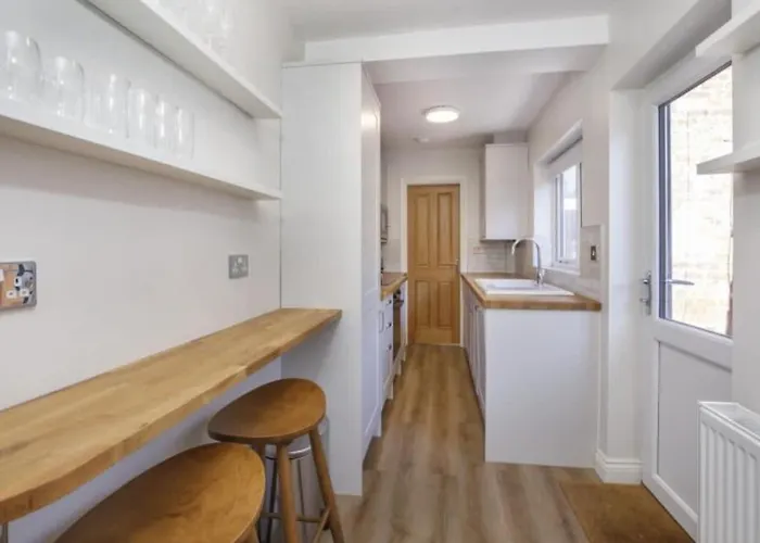 4 Bedroom House Close To Walmgate Bar Sleeps 7 York