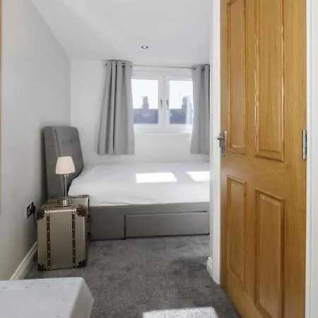 Ferienhaus 4 Bedroom House Close To Walmgate Bar Sleeps 7 York